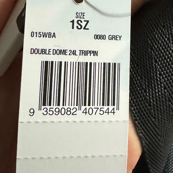 Ripcurl Backpack and Lunch Kit - Picture 3 of 3